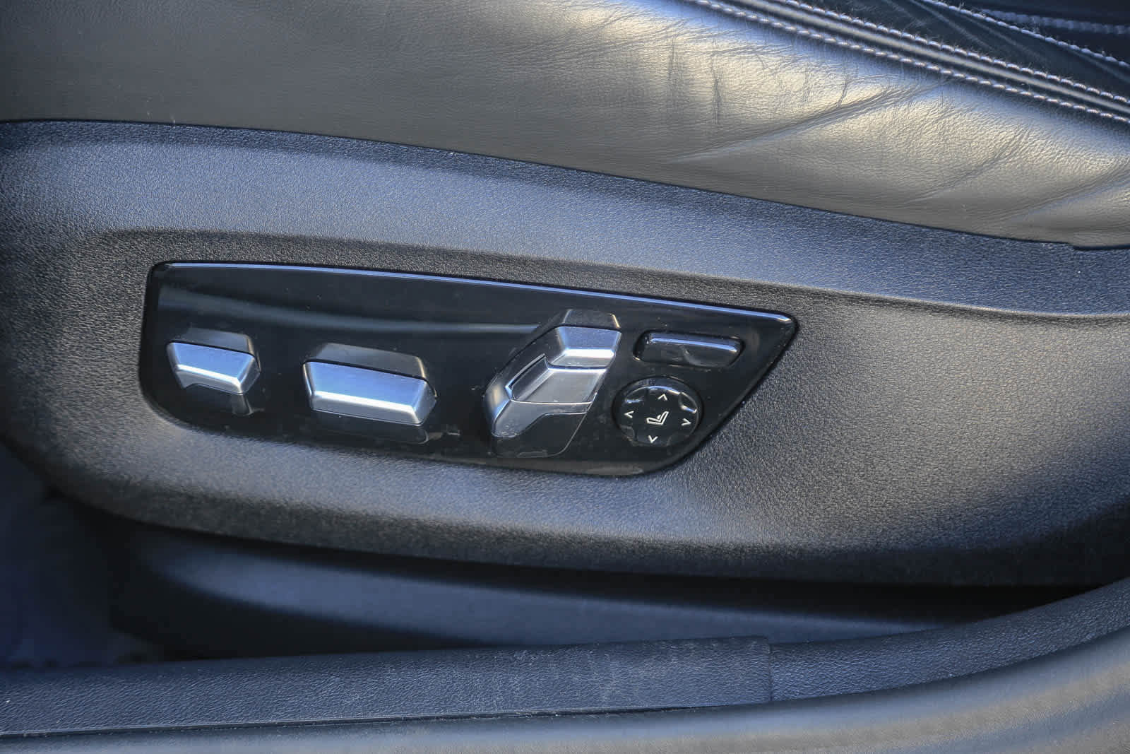 Used 2023 BMW M5 w/ Competition Package image 18