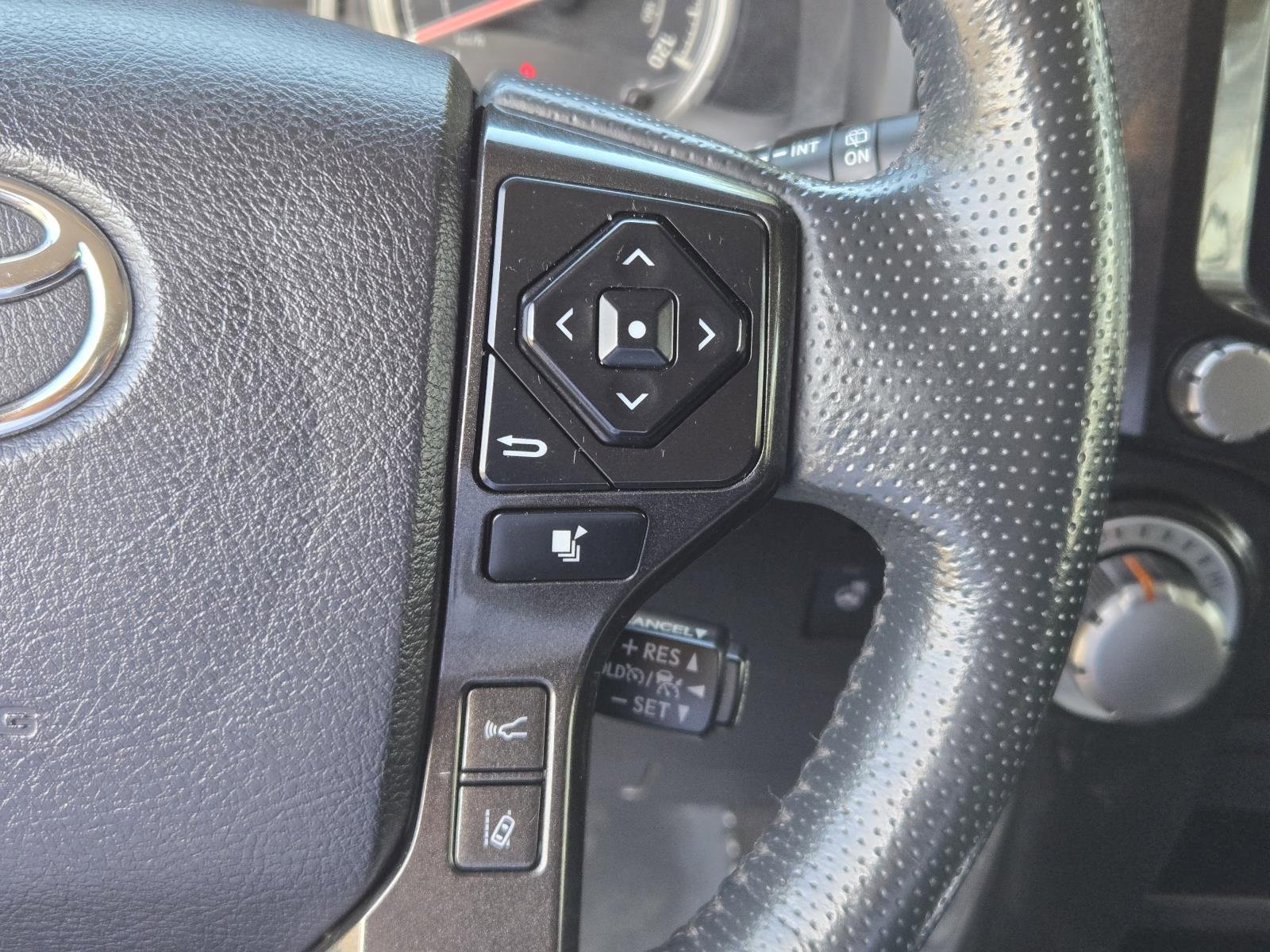 Used 2023 Toyota 4Runner TRD Off-Road Premium image 19