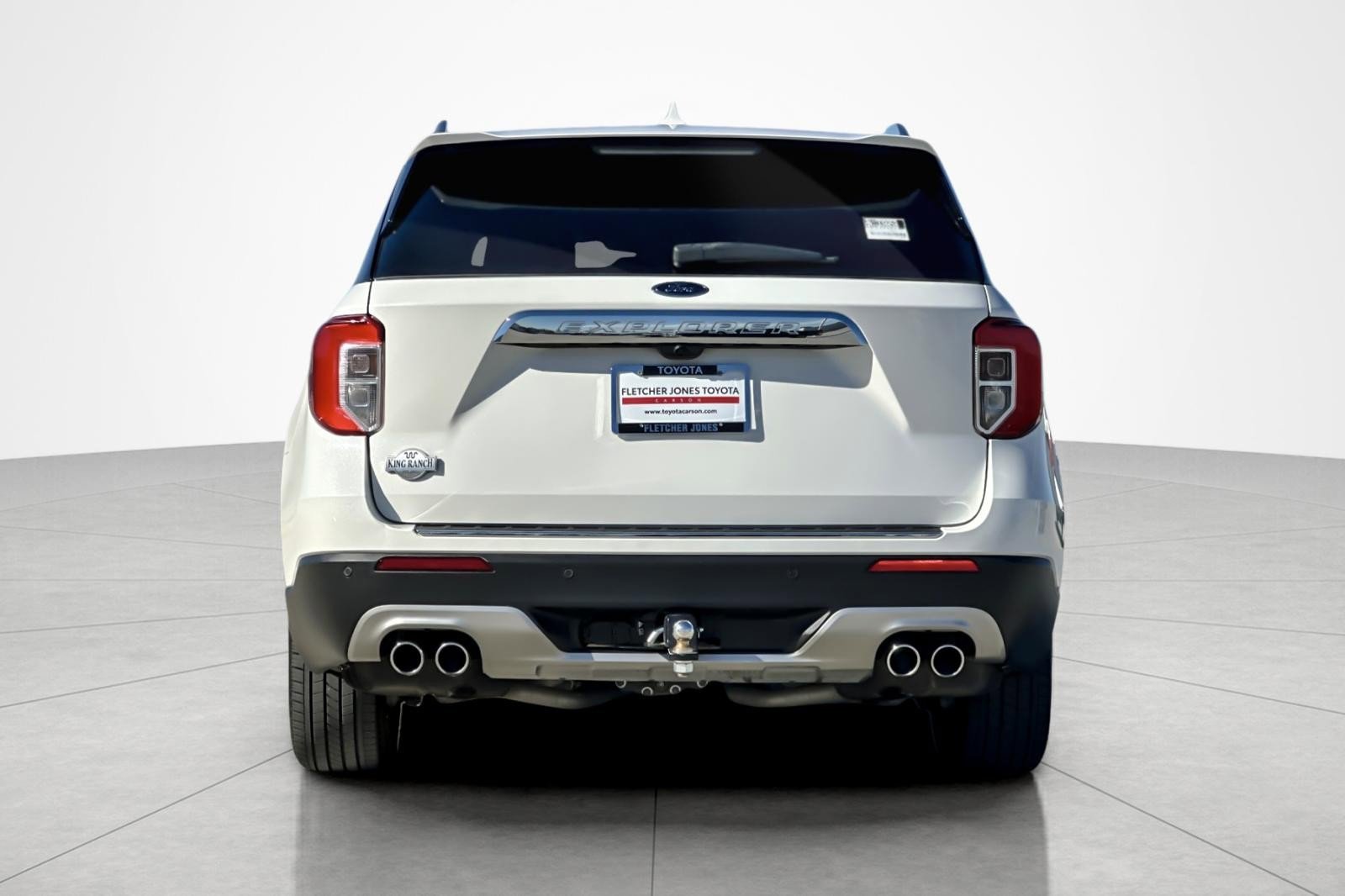 Used 2021 Ford Explorer King Ranch w/ Premium Technology Package image 4