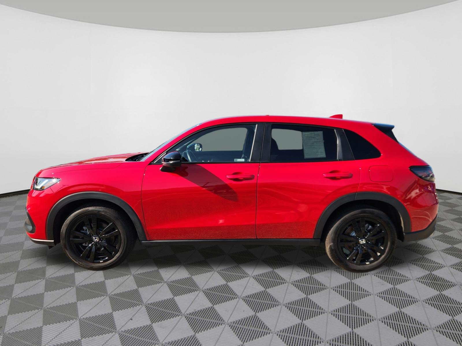 Certified 2026 Honda HR-V Sport image 5