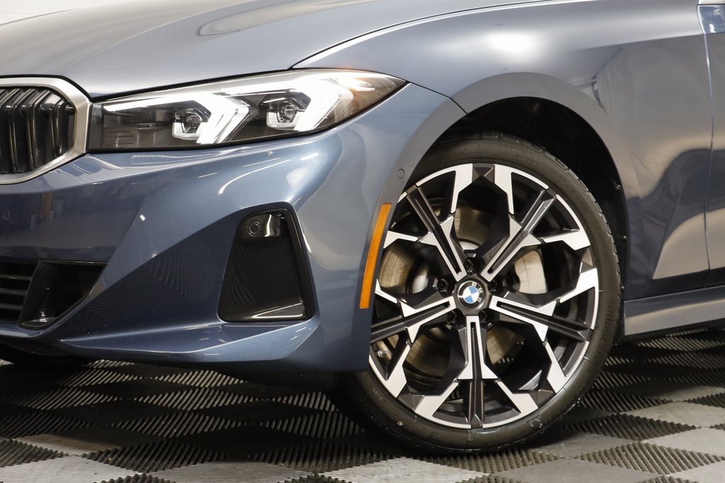 Certified 2025 BMW 330i xDrive Sedan image 3