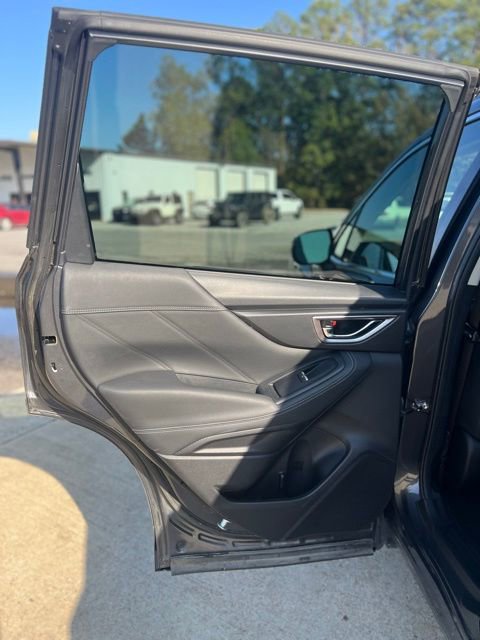 Used 2021 Subaru Forester Touring AWD/4WD image 17