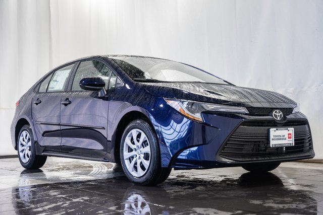 New 2025 Toyota Corolla LE