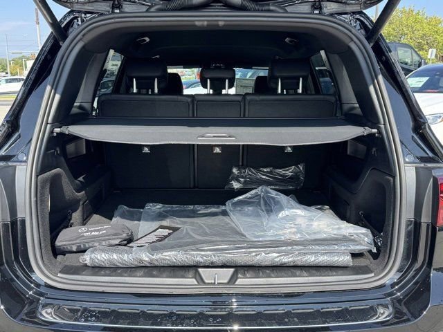 New 2025 Mercedes-Benz GLB 250 image 22