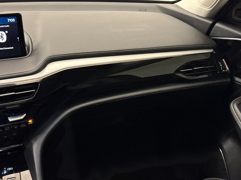 Used 2023 Acura MDX w/ Technology Package FWD image 16