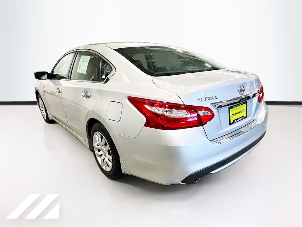 Used 2016 Nissan Altima 2.5 S w/ Power Driver Seat Package image 7