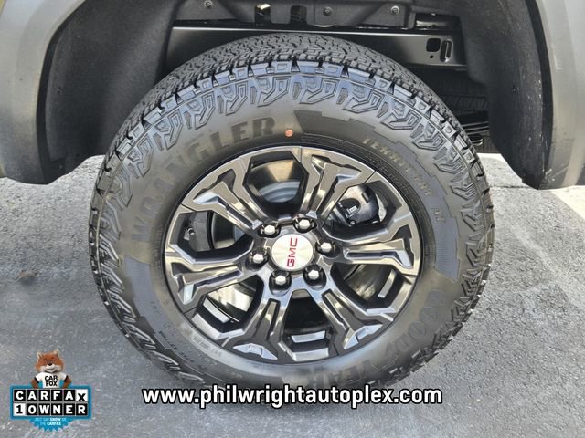 Used 2024 GMC Canyon Elevation w/ Convenience Package image 4