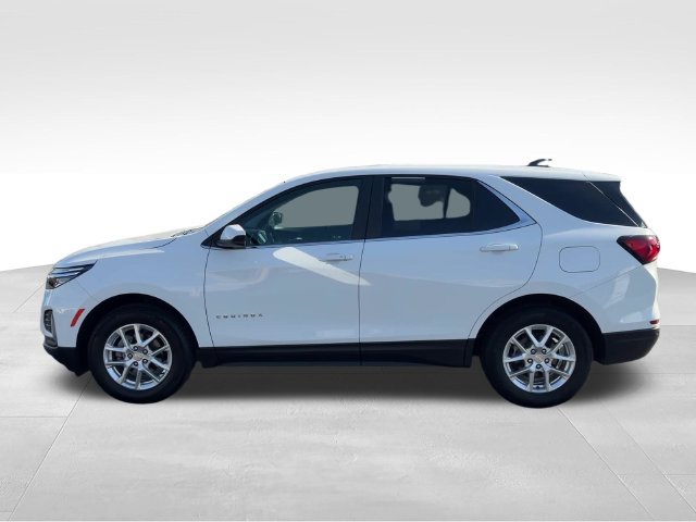 Certified 2024 Chevrolet Equinox LT w/ LPO, Floor Liner Package FWD image 3