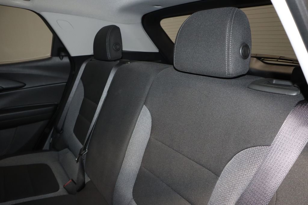 Used 2025 Chevrolet TrailBlazer LT FWD image 21