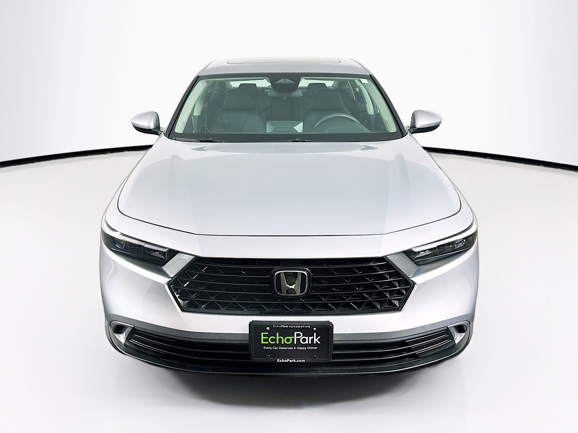 Used 2024 Honda Accord EX image 2