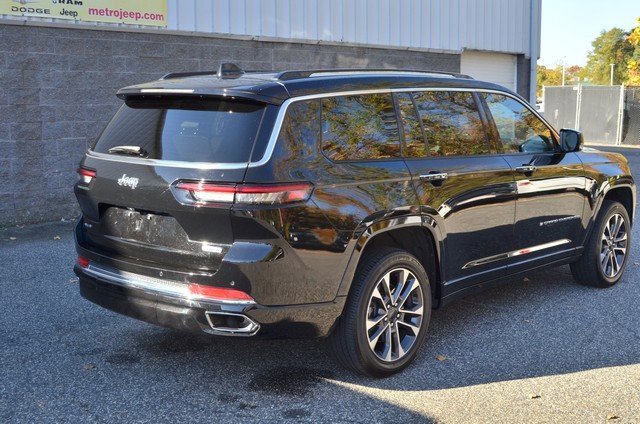 Used 2023 Jeep Grand Cherokee L Overland image 8