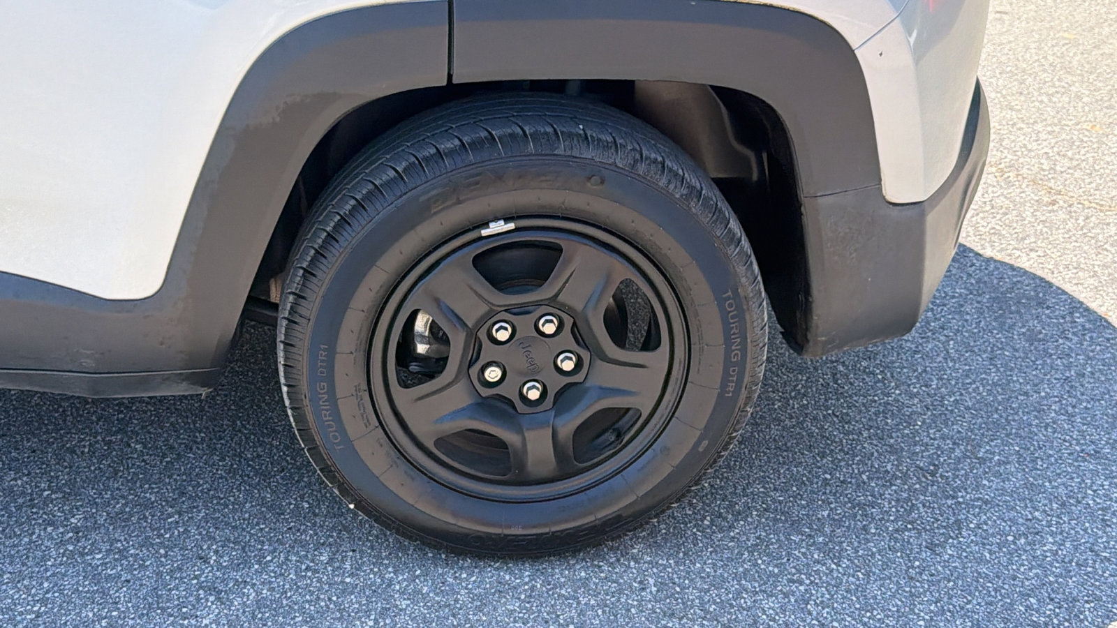 Used 2020 Jeep Renegade Sport w/ UConnect 7.0 Group image 12
