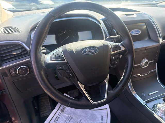 Used 2020 Ford Edge Titanium AWD/4WD image 14