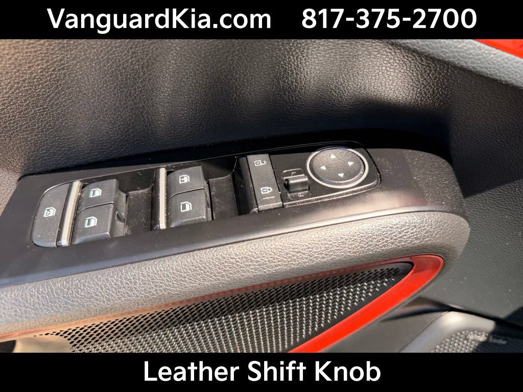 Used 2025 Kia Soul GT-Line w/ GT-Line Technology Package FWD image 19