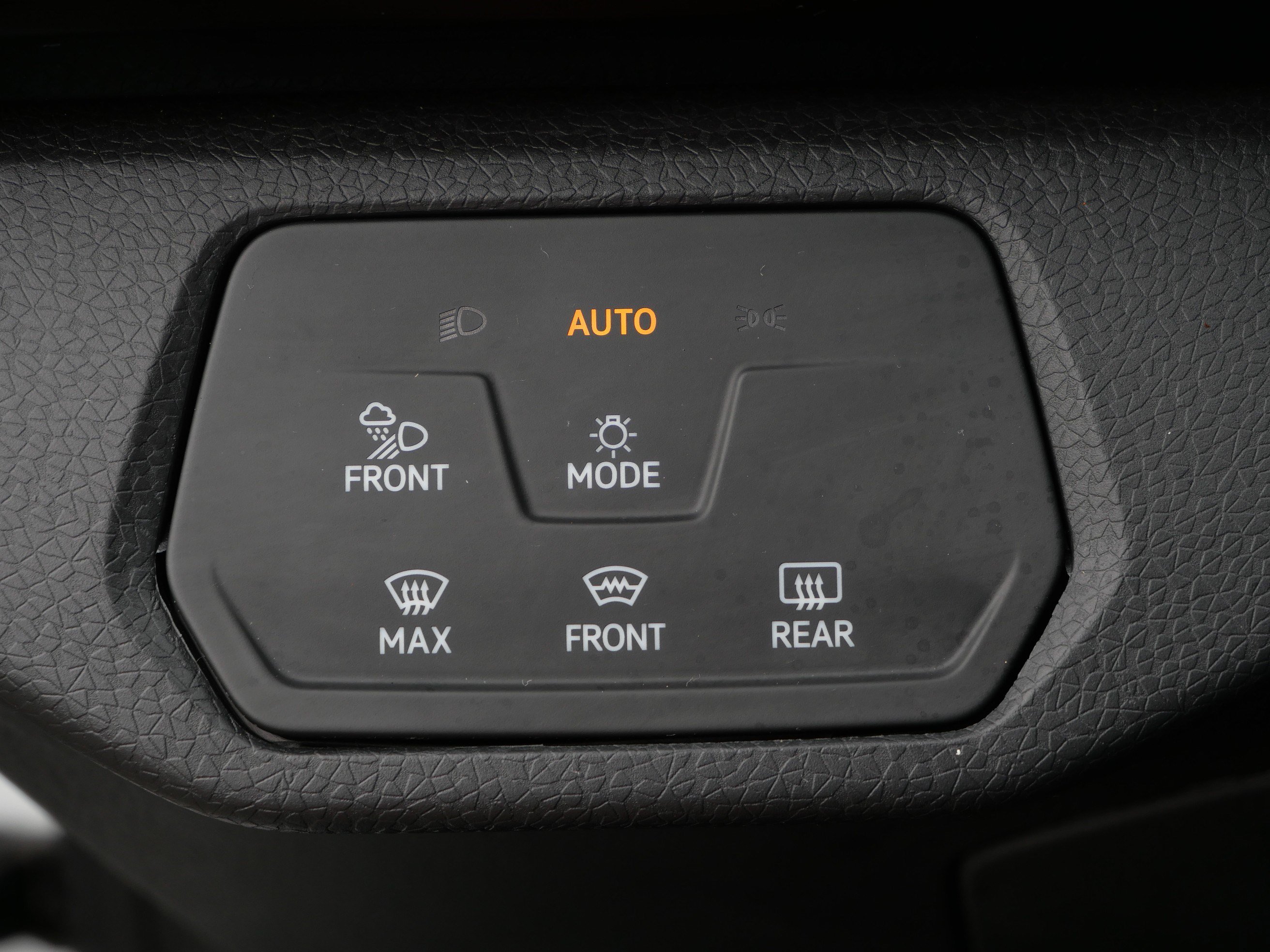Certified 2023 Volkswagen ID.4 Pro S Plus AWD/4WD image 26