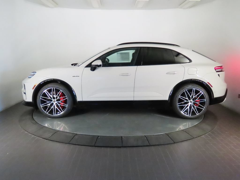 New 2026 Porsche Macan Turbo Electric AWD/4WD image 2