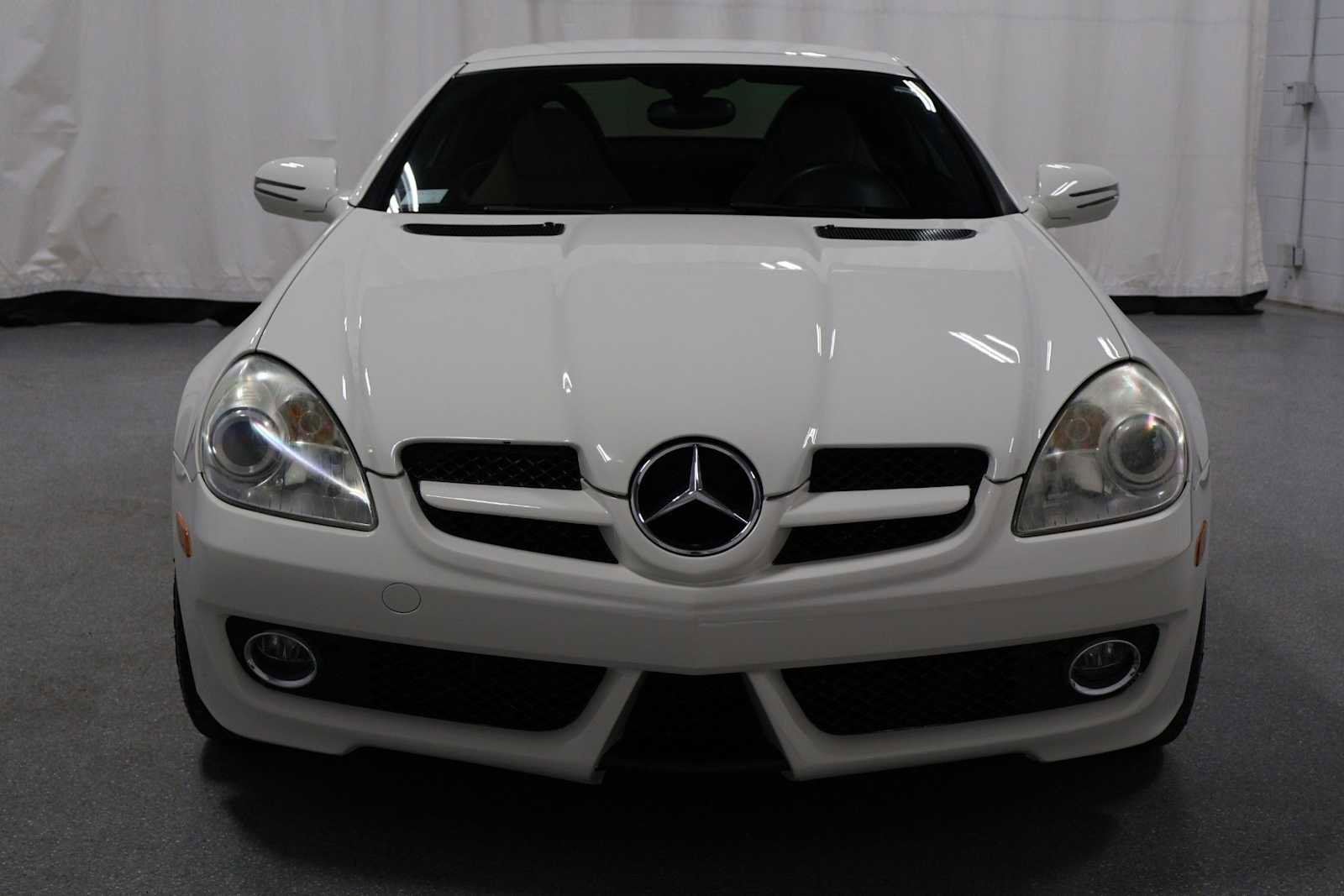 Used 2009 Mercedes-Benz SLK 300 image 14
