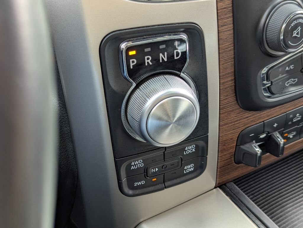 Used 2015 RAM 1500 Laramie w/ Convenience Group image 16