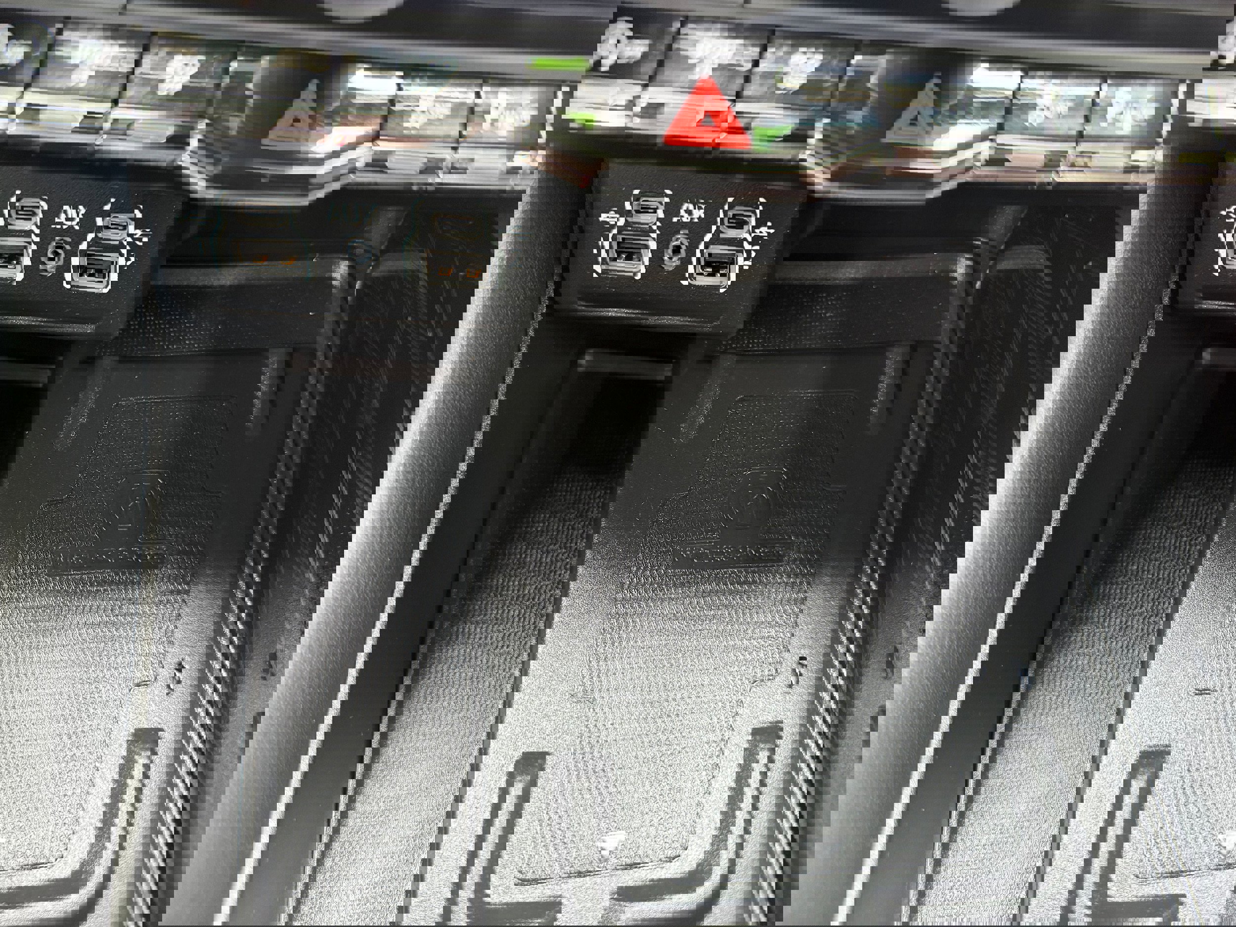 Used 2023 Dodge Durango Citadel image 23