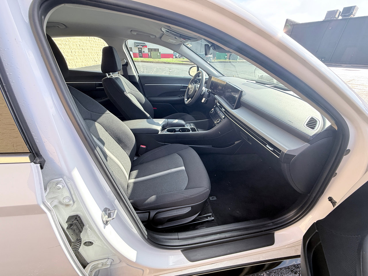 Used 2024 Hyundai Sonata SEL image 11