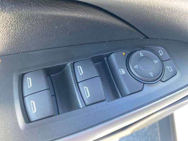 New 2026 Chevrolet Trax RS w/ Sunroof Package FWD image 13