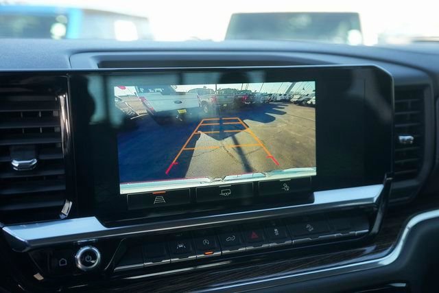 Used 2025 GMC Sierra 1500 Elevation image 26