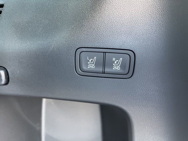 Used 2025 Hyundai Santa Fe SE image 12