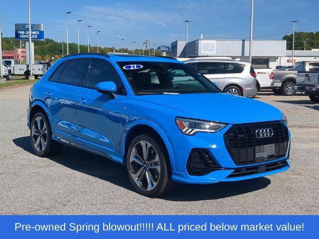 Used 2021 Audi Q3 2.0T Premium Plus w/ Premium Plus Package AWD/4WD image 15