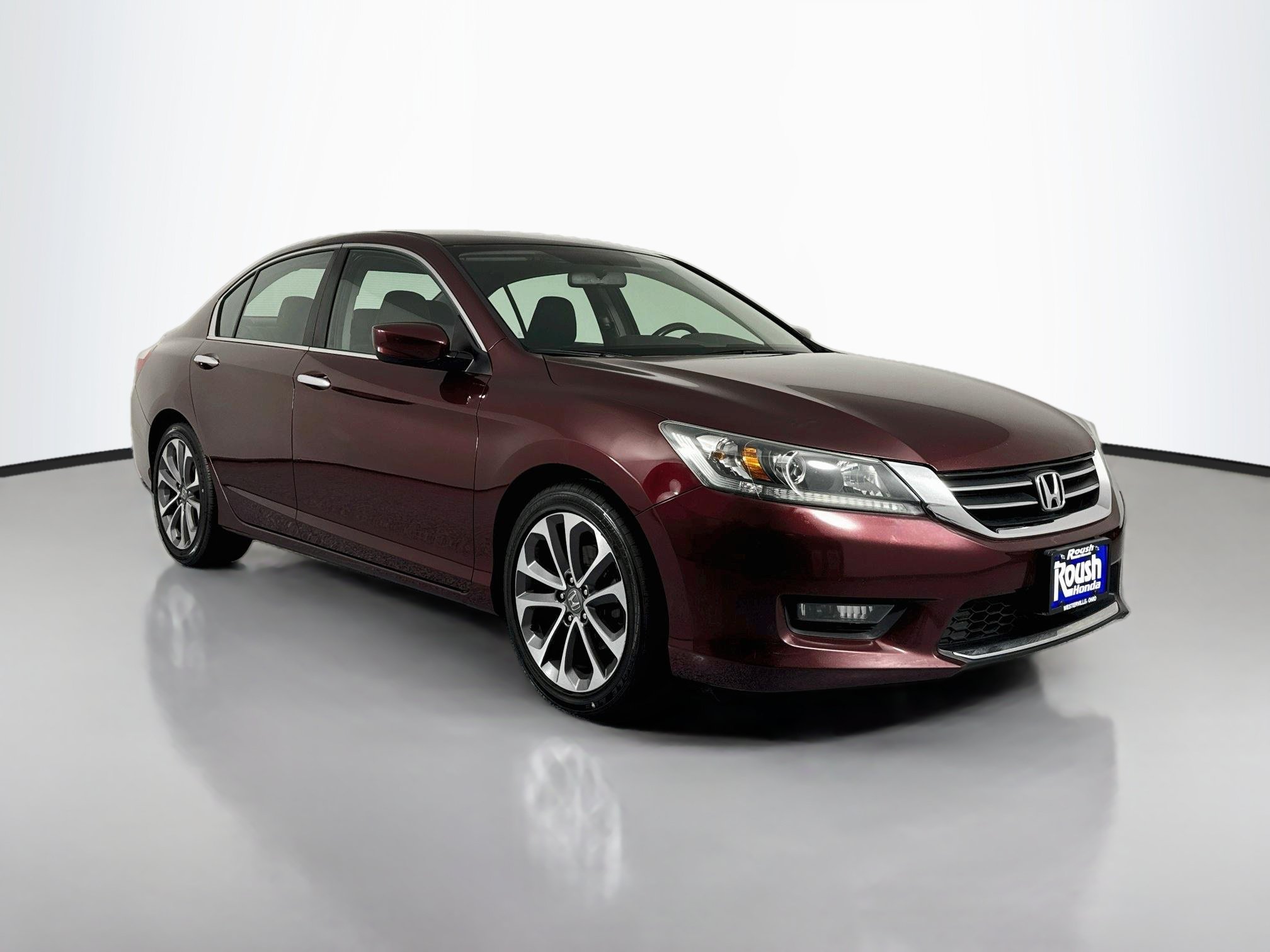 Used 2015 Honda Accord Sport image 3