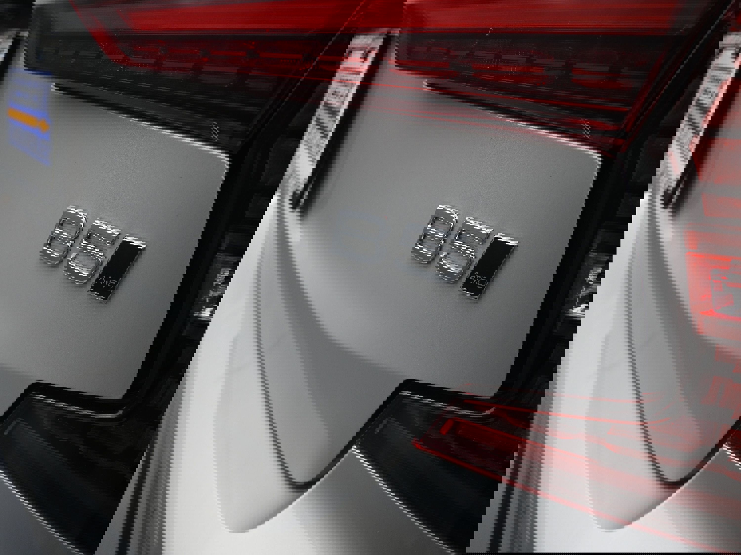 Used 2023 Volvo S60 B5 Plus w/ Climate Package image 37