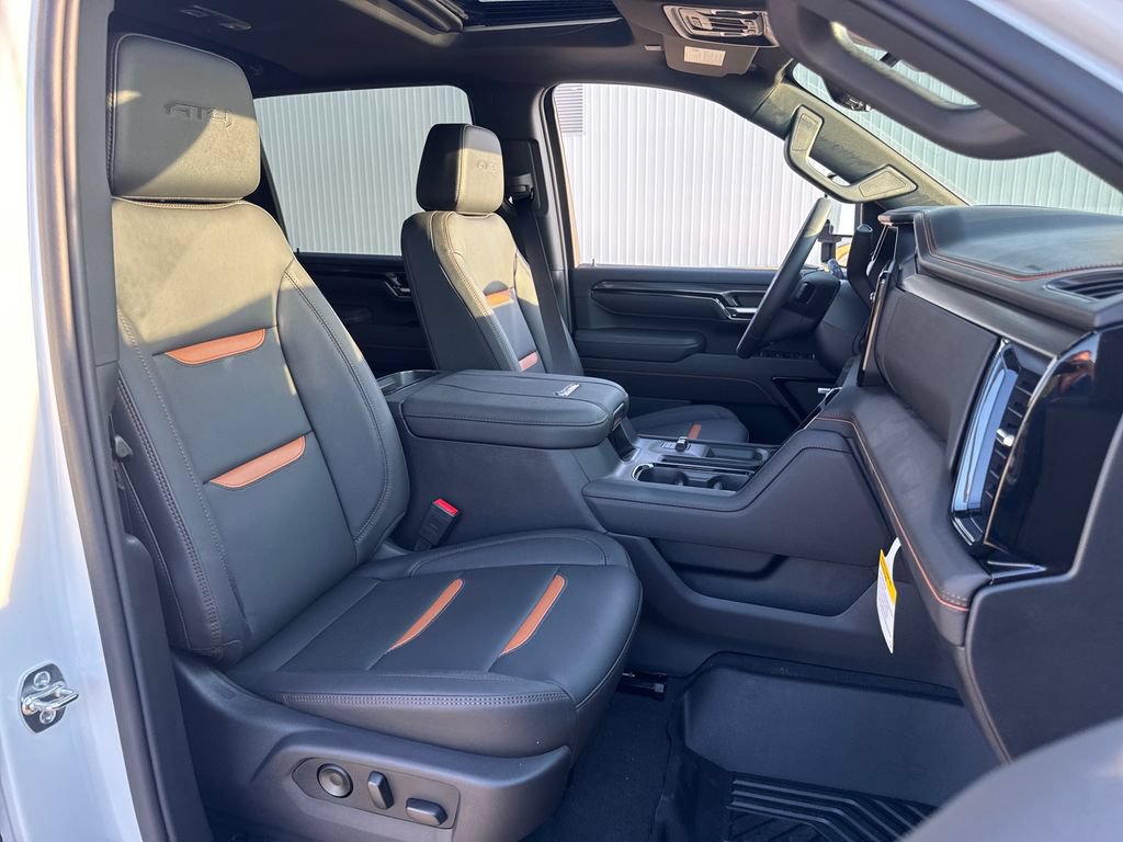 New 2026 GMC Sierra 2500 AT4 w/ AT4 Premium Plus Package AWD/4WD image 11