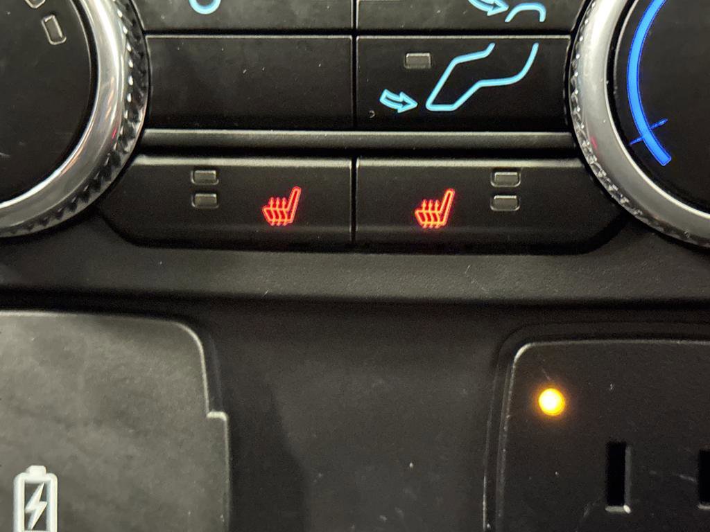 Used 2023 Ford Explorer Limited image 35