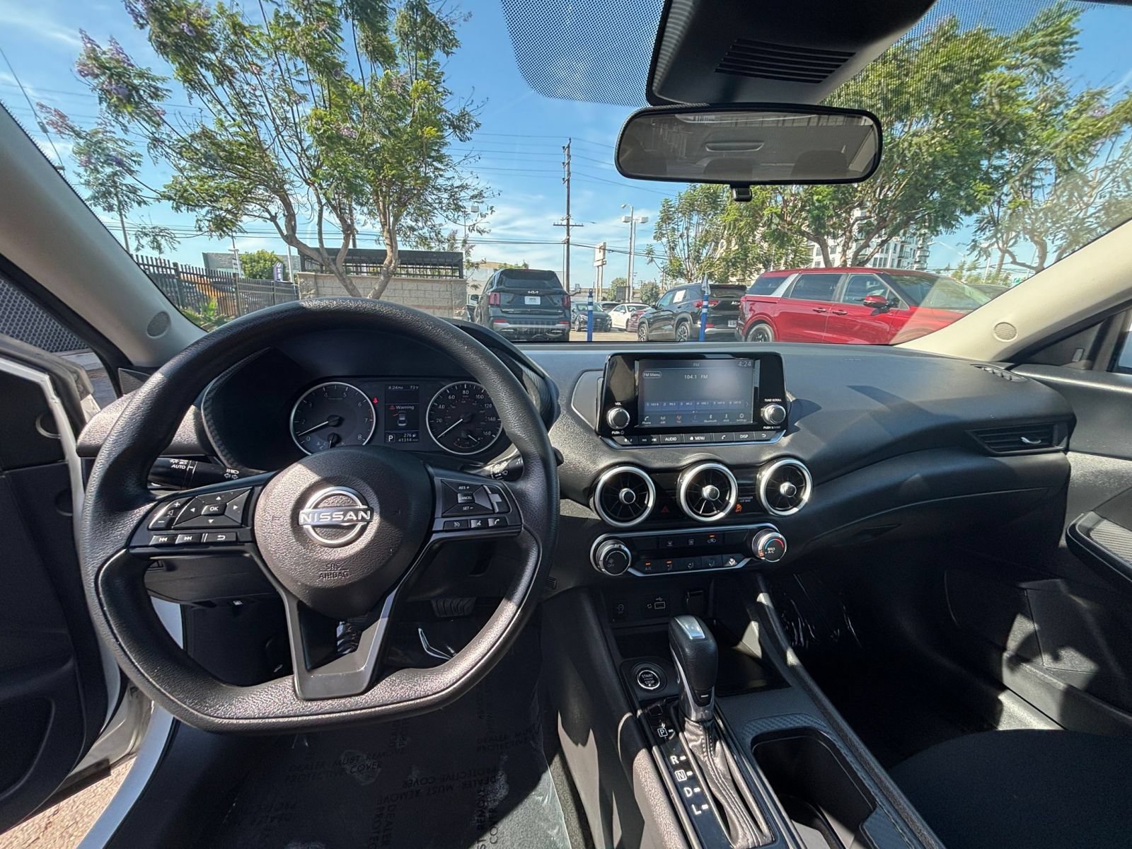 Used 2025 Nissan Sentra S FWD image 33