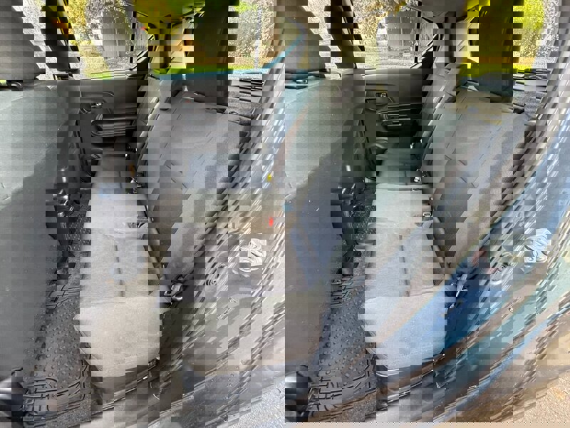 Used 2015 Toyota Prius C Three image 14