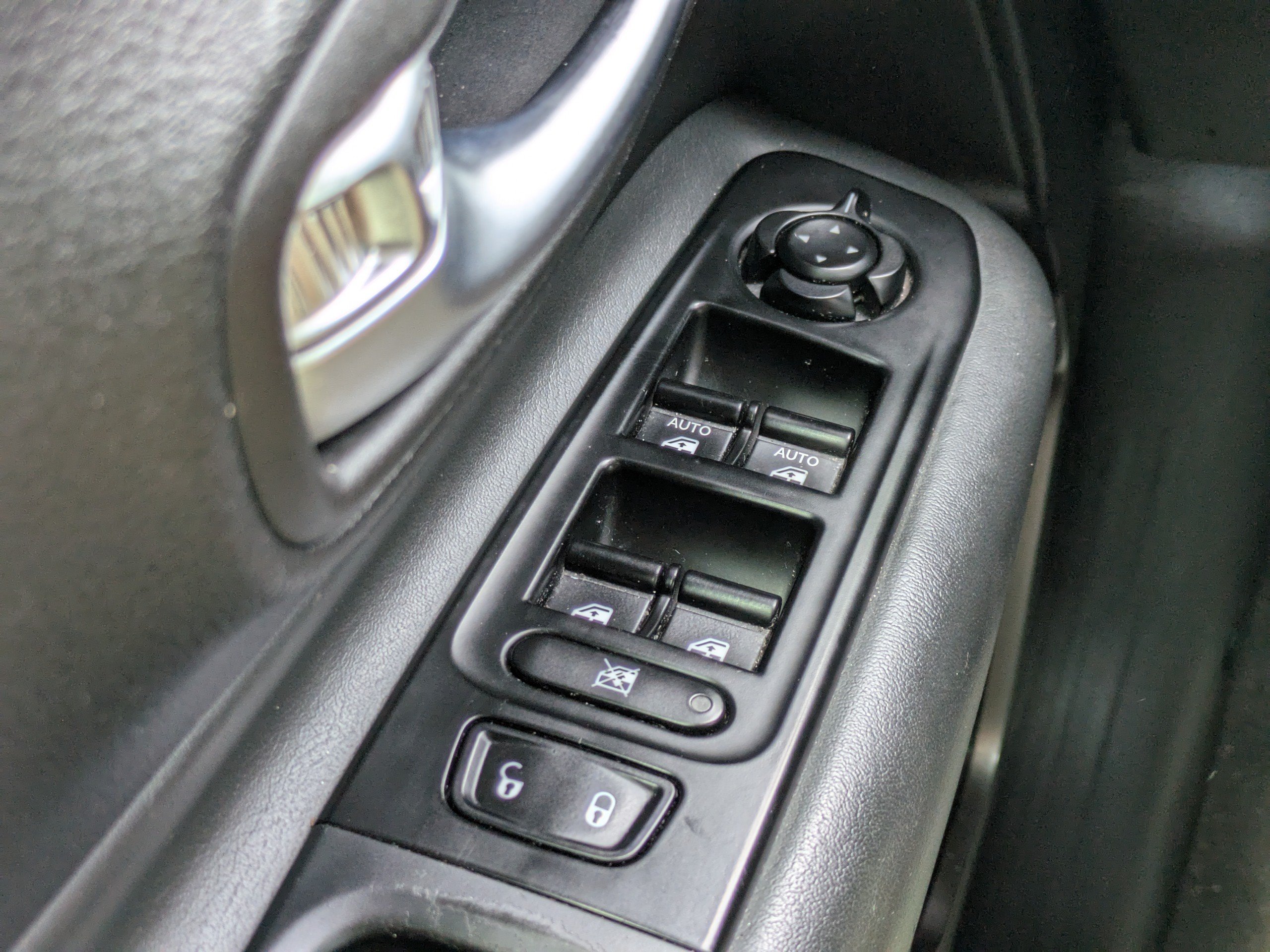 Used 2022 Jeep Renegade Latitude AWD/4WD image 20