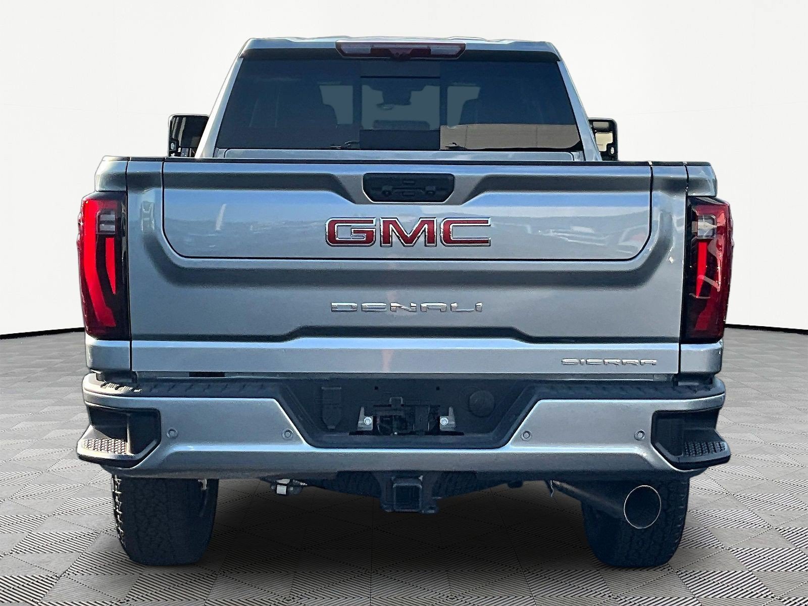 New 2026 GMC Sierra 3500 Denali w/ Denali Reserve Package AWD/4WD image 5