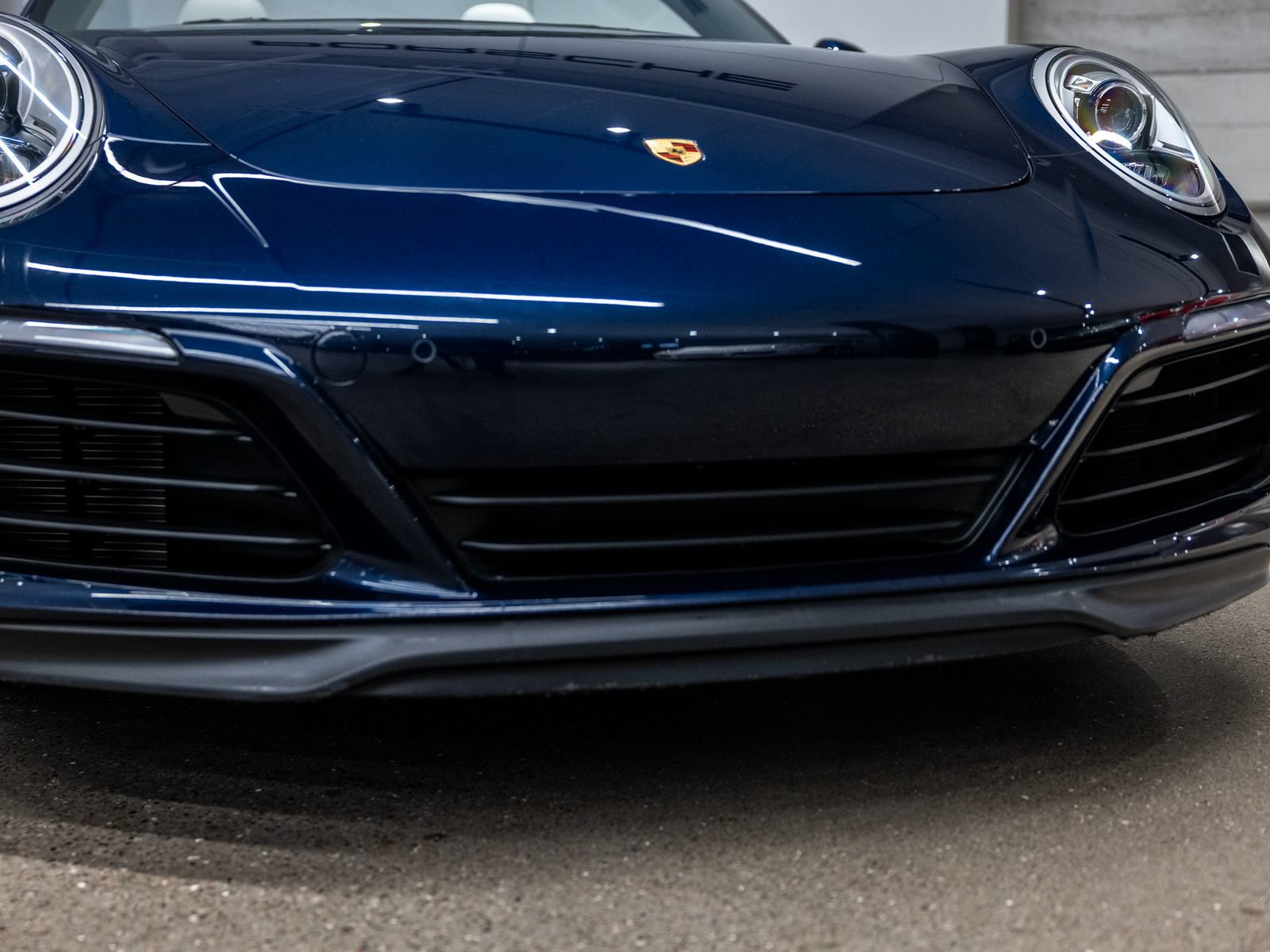 Certified 2019 Porsche 911 Carrera S RWD image 14
