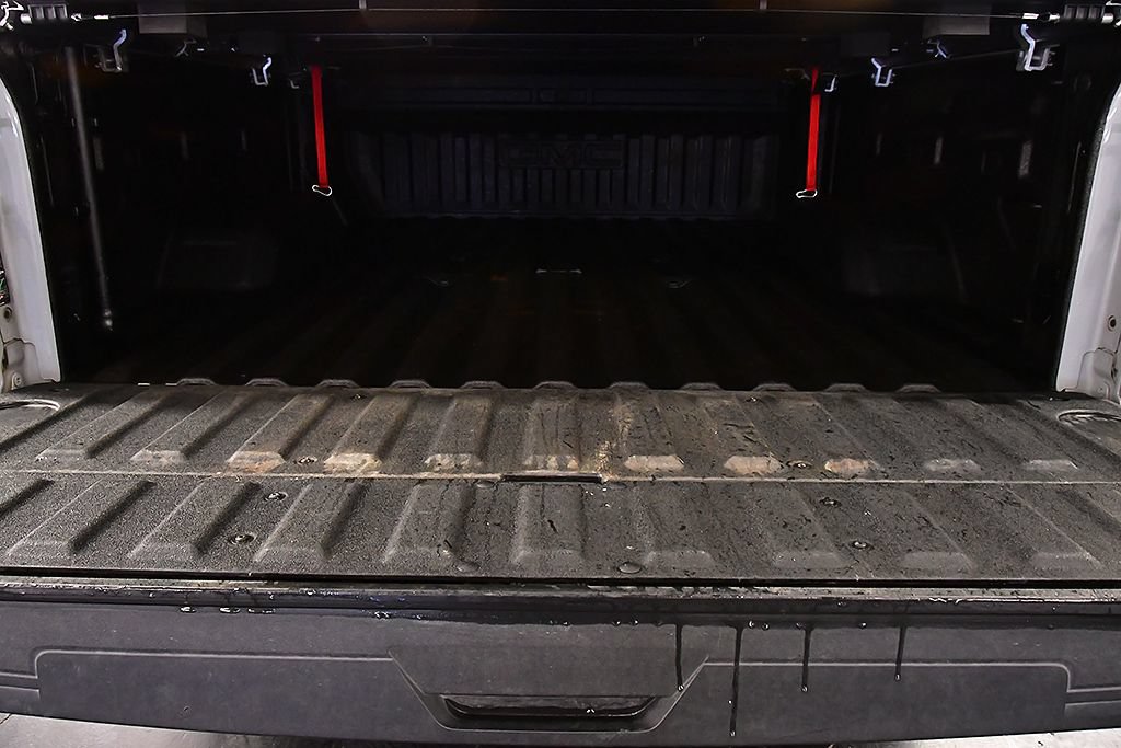 Used 2025 GMC Sierra 2500 AT4 AWD/4WD image 14