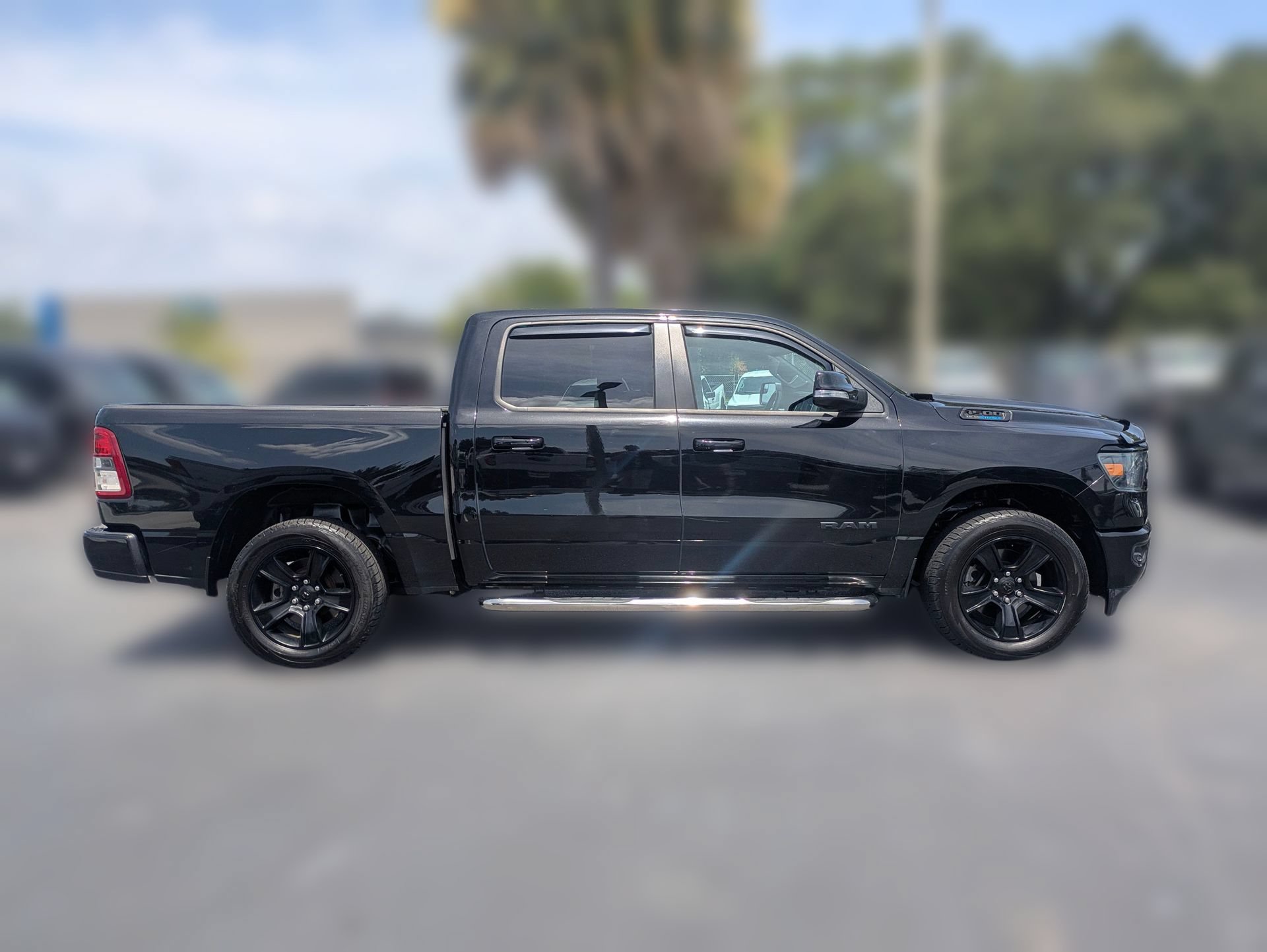 Used 2021 RAM 1500 Big Horn AWD/4WD image 3