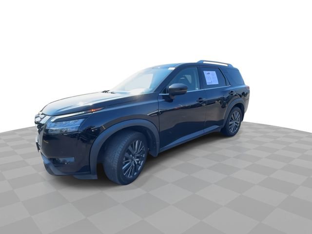 Used 2022 Nissan Pathfinder SL w/ SL Premium Package image 4