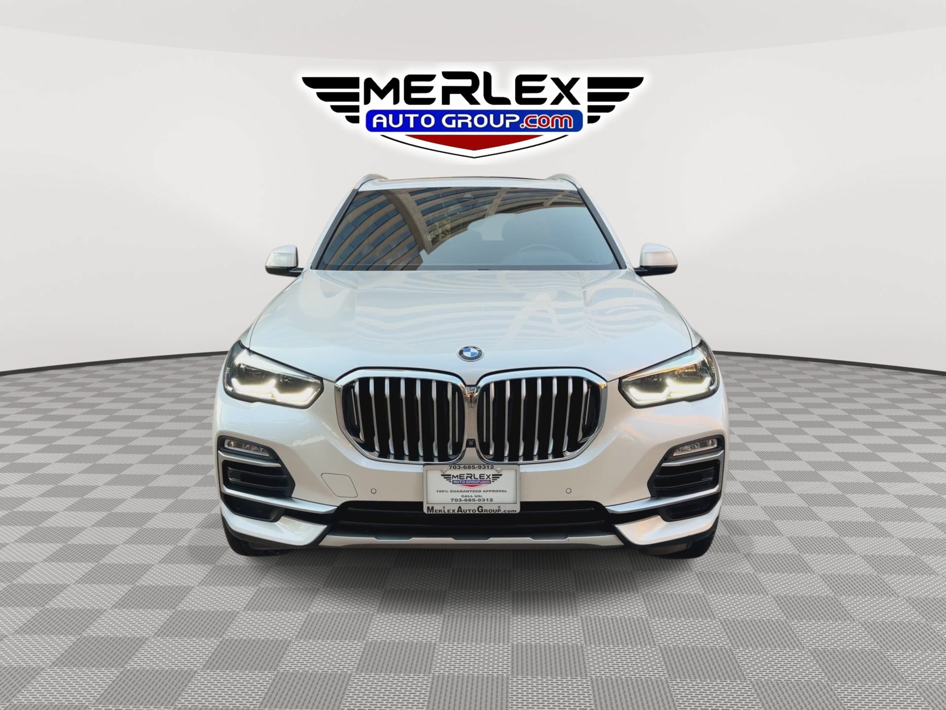 Used 2021 BMW X5 xDrive40i w/ Premium Package 2 AWD/4WD image 3