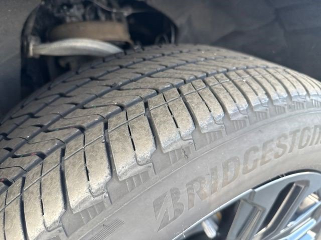 Certified 2022 GMC Yukon Denali image 30