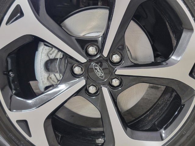 Certified 2023 Ford Escape ST-Line Select AWD/4WD image 10