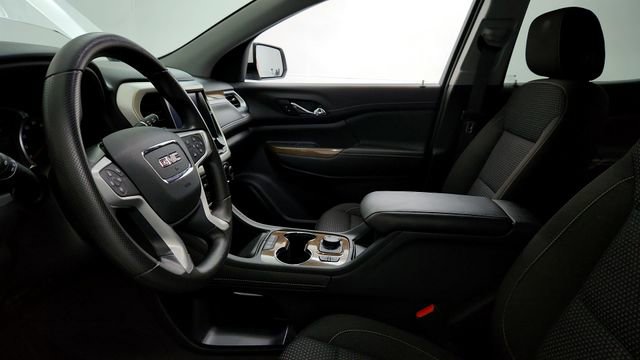 Used 2021 GMC Acadia SLE w/ Driver Convenience Package image 12