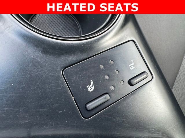 Used 2018 Toyota Camry LE image 17