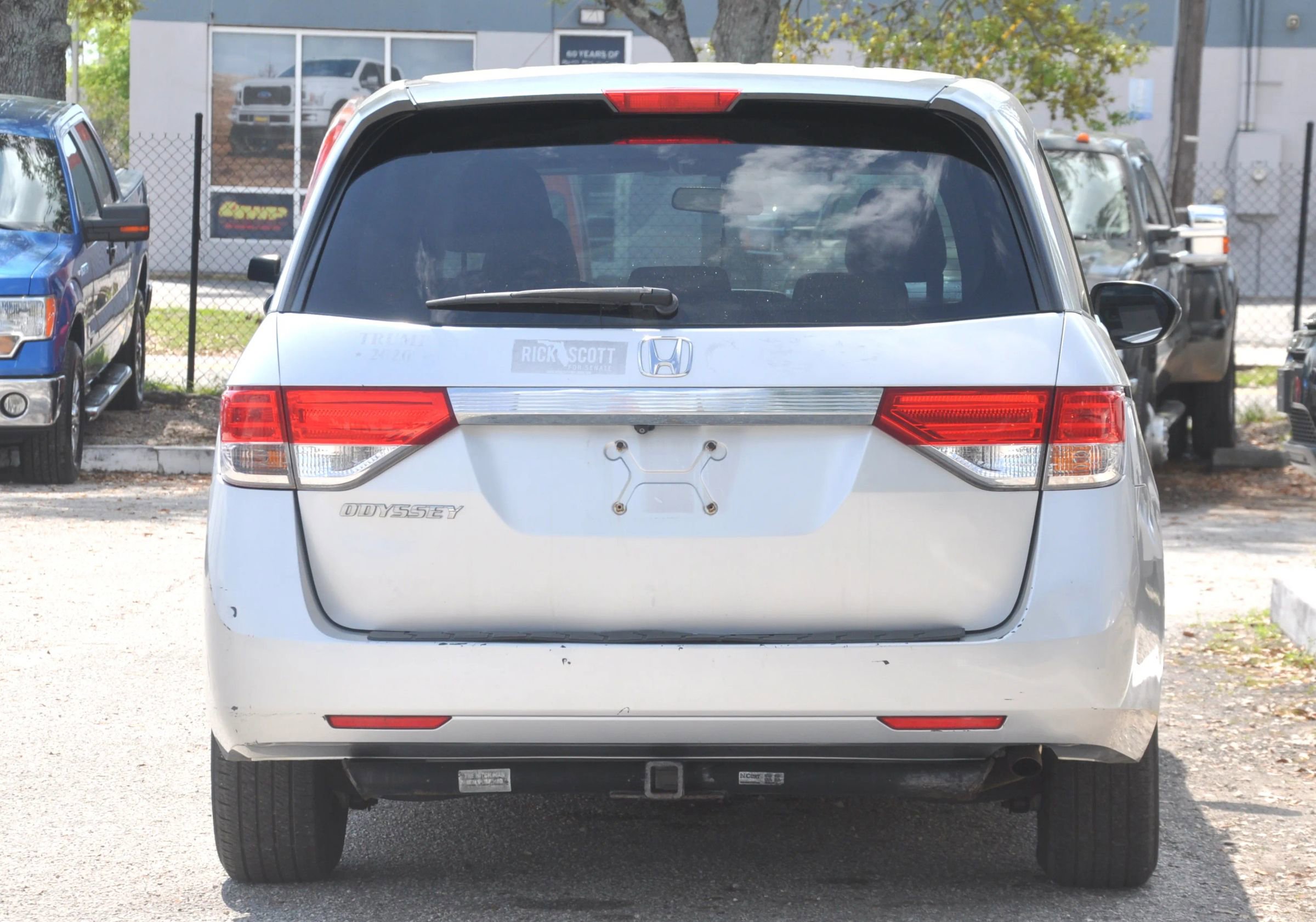 Used 2014 Honda Odyssey LX image 8