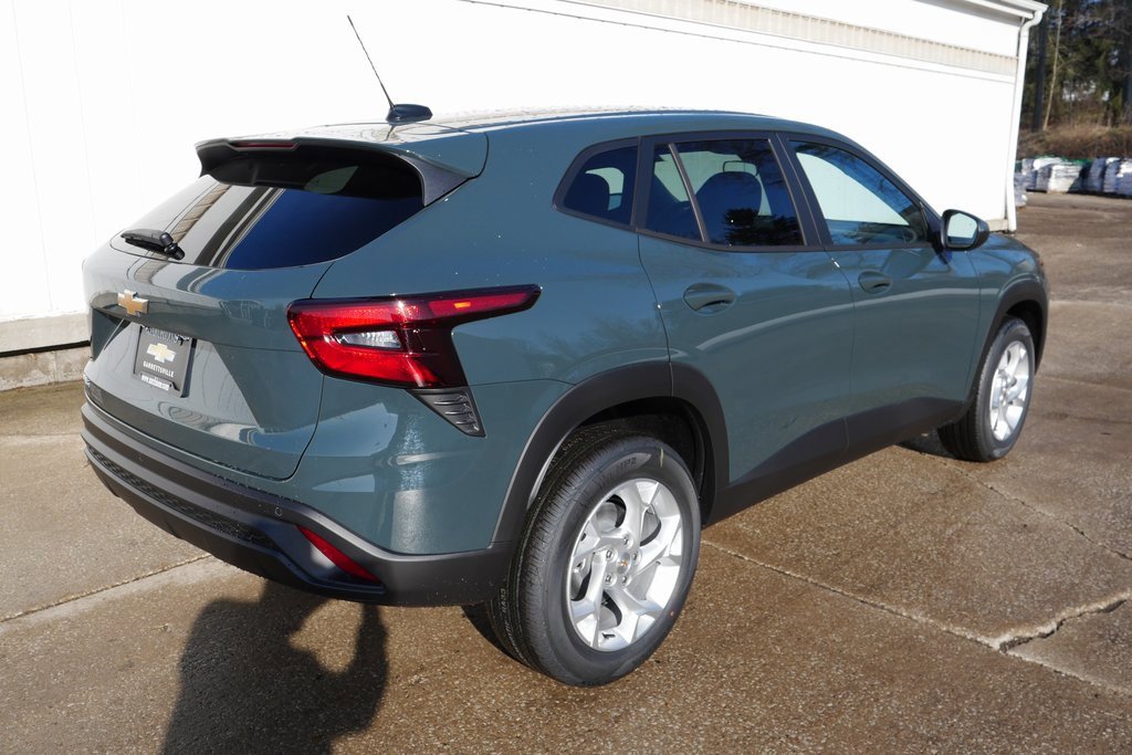 New 2026 Chevrolet Trax LS image 7