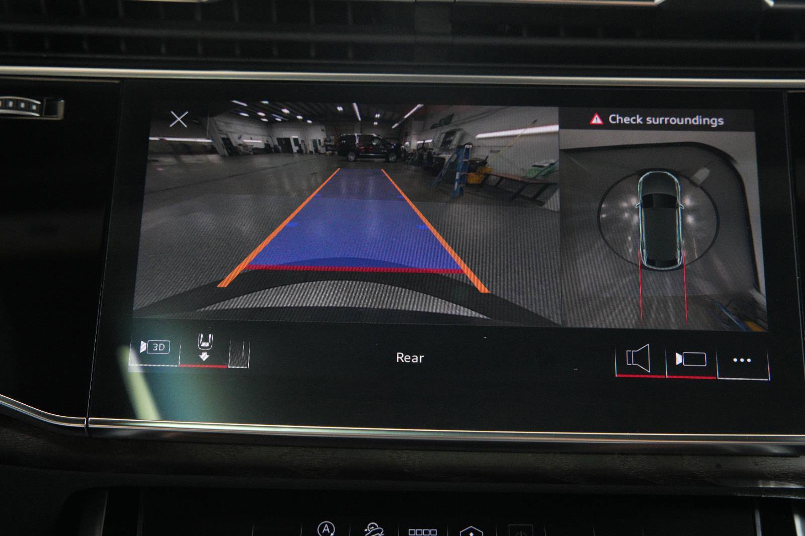 Used 2021 Audi Q8 Premium Plus w/ Premium Plus Package image 38