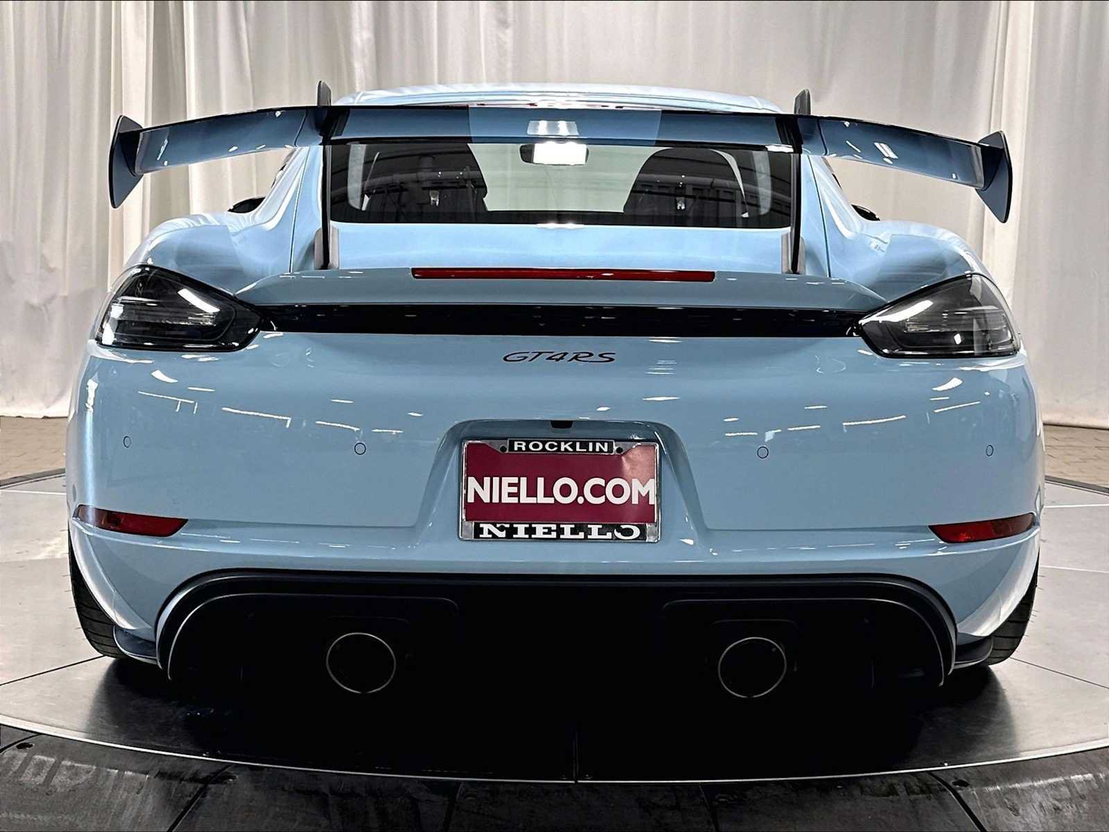 Used 2024 Porsche 718 Cayman GT4 RS RWD image 9