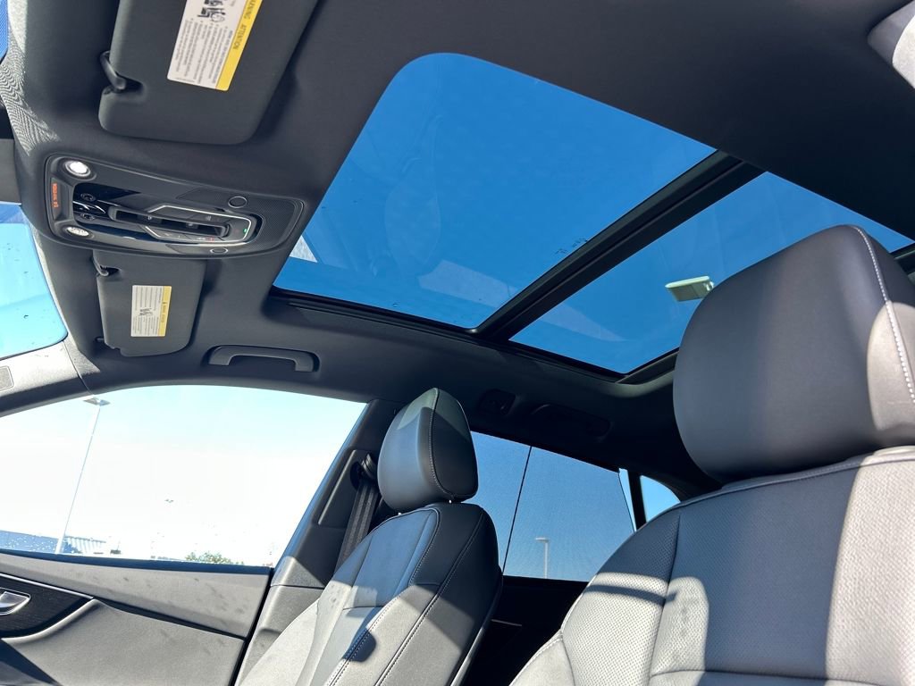 New 2026 Audi Q8 Premium Plus image 12